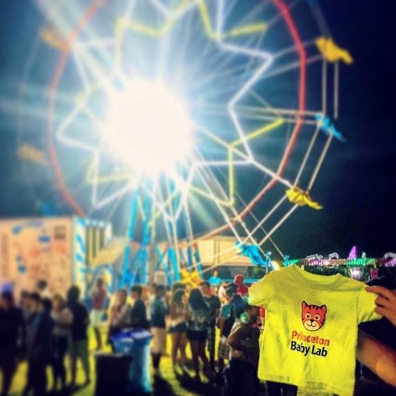 Baby Lab t-shirt in front of ferris wheel